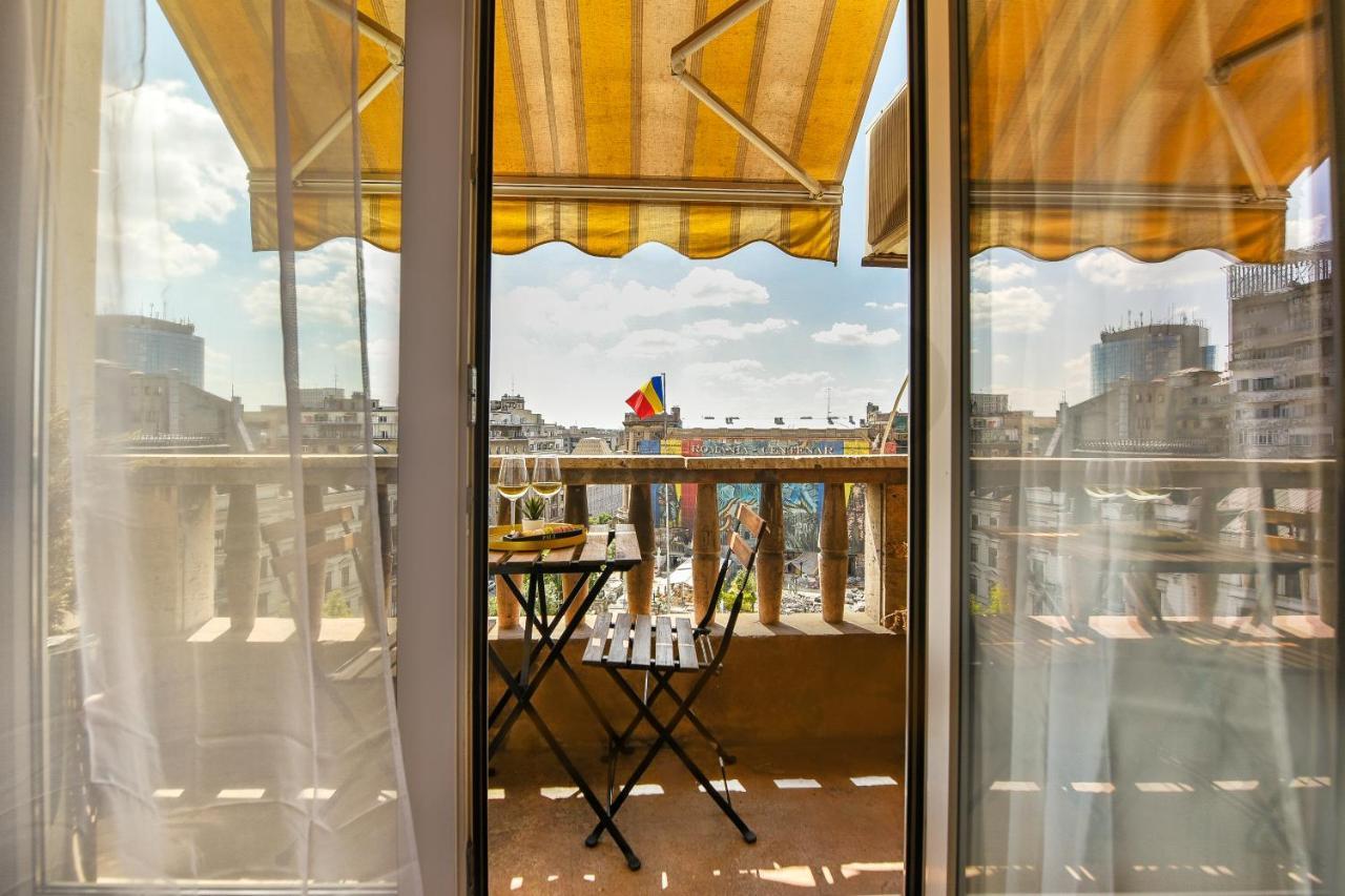 Chic Accommodation With Breathtaking Views Over Calea Victoriei - Your Central Heaven บูคาเรสต์ ภายนอก รูปภาพ